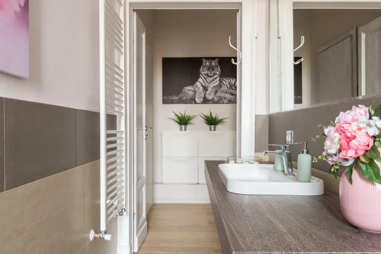 Apartment Chiarilu Near The Center Politecnico Fair And City Life Milan